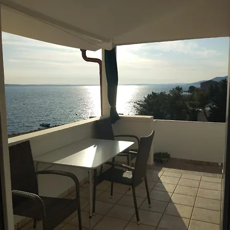 Bili Apartment Starigrad Paklenica