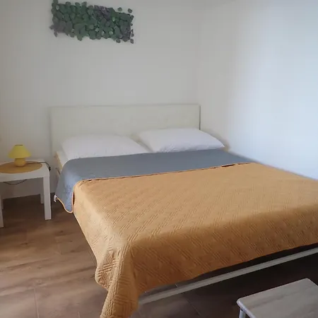 Lägenhet Bili *